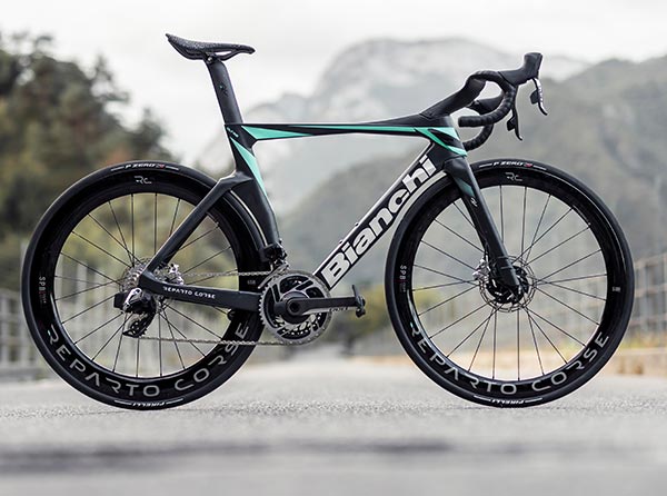 Bianchi Oltre RC, the aerovolutionary bike thanks to Air Deflector ...