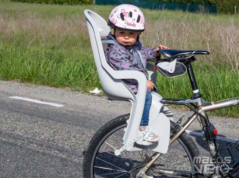 Test du porte-bébé Groovy et du casque enfant Birdy - Matos vélo,  actualités vélo de route et tests de matériel cyclisme