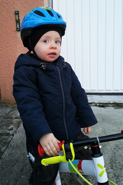 Vélo Enfant 1 à 12 ans, casques textile et accessoires